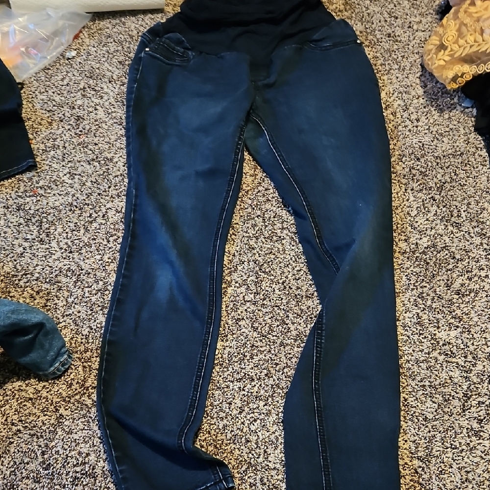 Indigo Blue Skinny Jeans in Classic Blue with Stretchy Waistband. Meturney SizeM